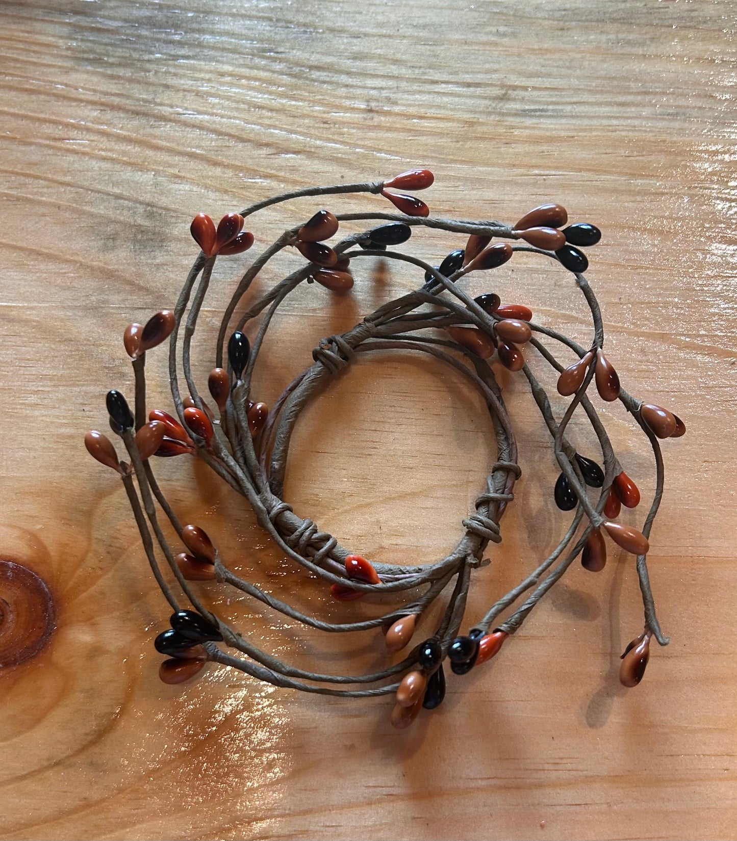 PRIMITIVE BERRY VINE RING - Dark Berry 2"