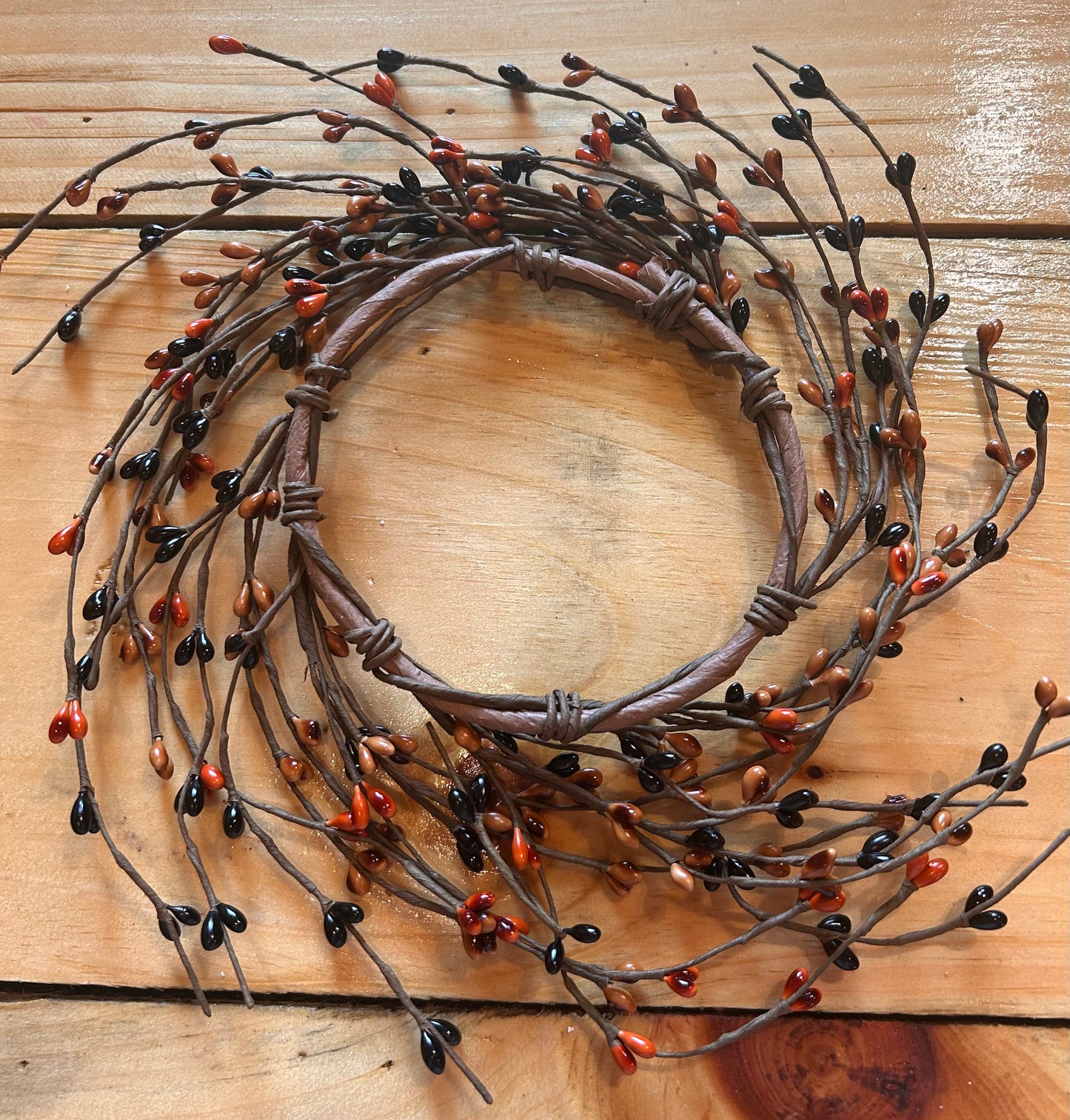 PRIMITIVE BERRY VINE RING - Dark Berry 6"