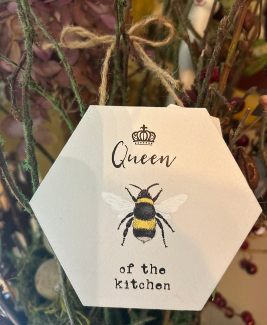 WHAT'S THE BUZZ - Queen of the Kitchen 4x4 Octagon Wood Sign