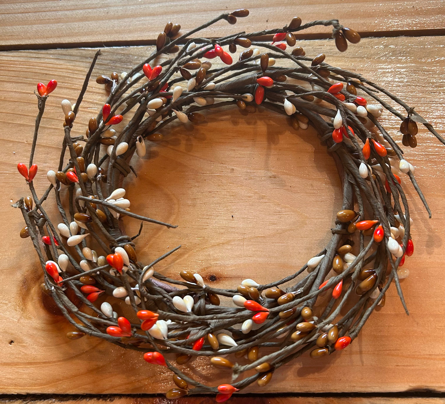 PRIMITIVE BERRY VINE RING - Multi Color 6"